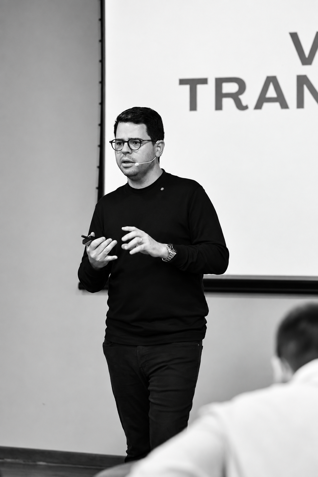 Frederico Macedo em uma palestra